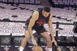 懂球的人都知道这套运球的难度！CJ运球基本功真扎实！